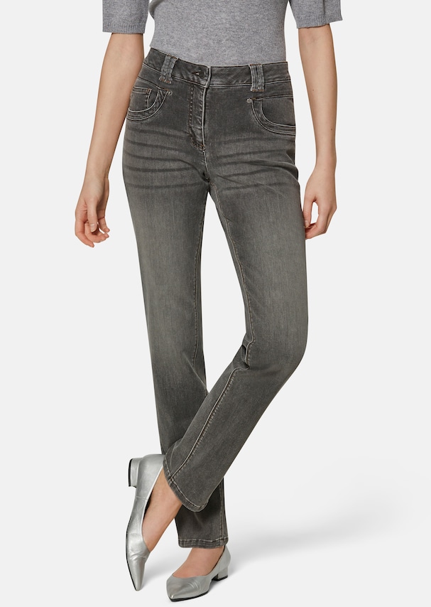 Klassische 5-Pocket-Jeans zum Krempeln