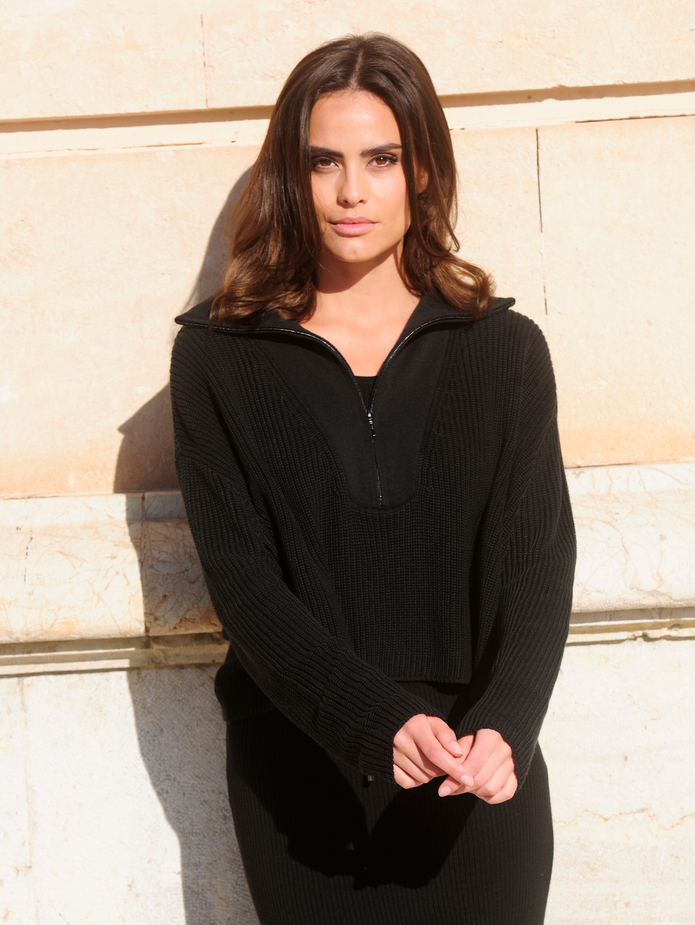 Pullover in modisch kurzer Form