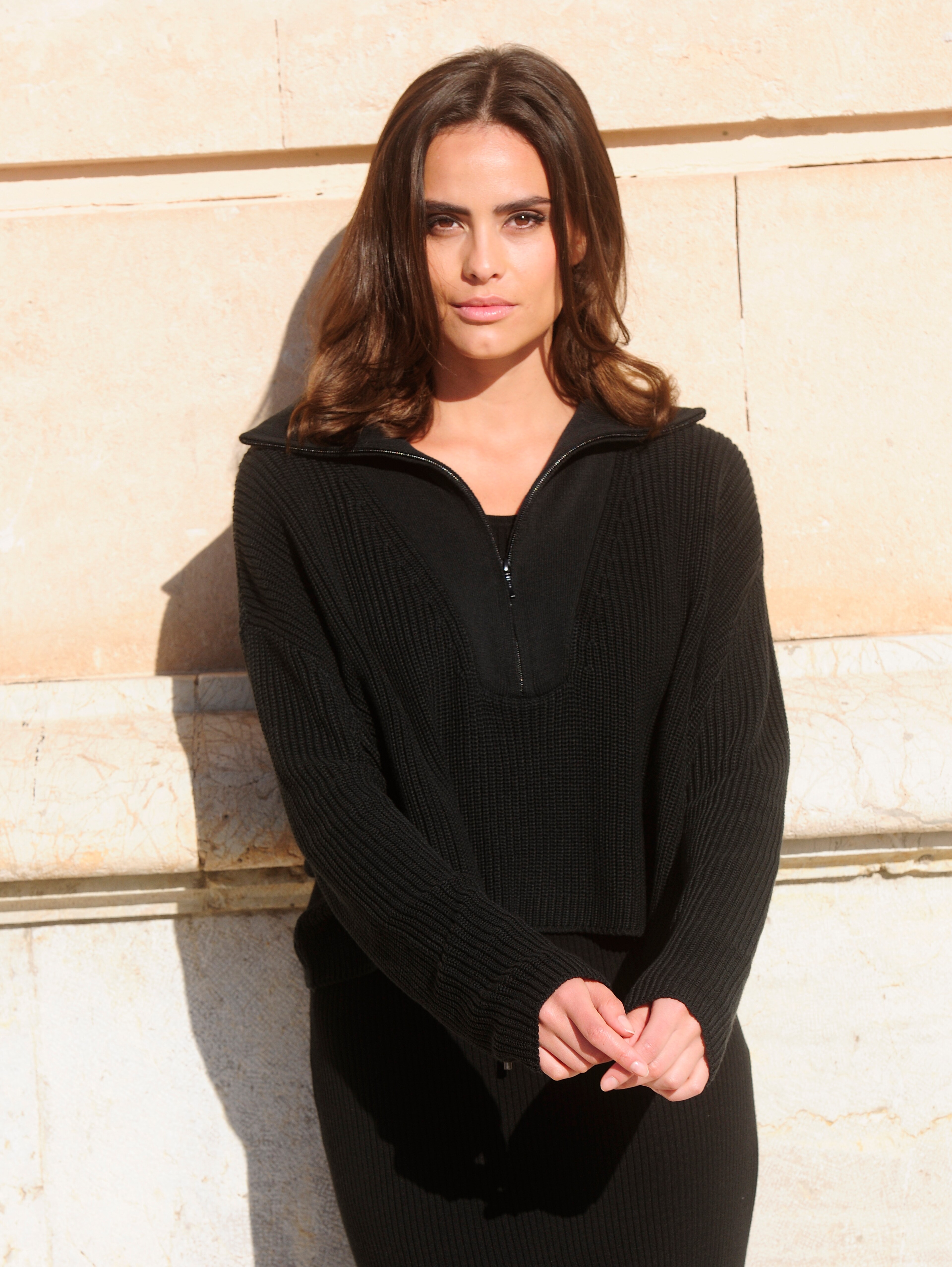 Pullover in modisch kurzer Form