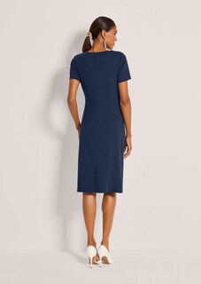 Dress thumbnail 3