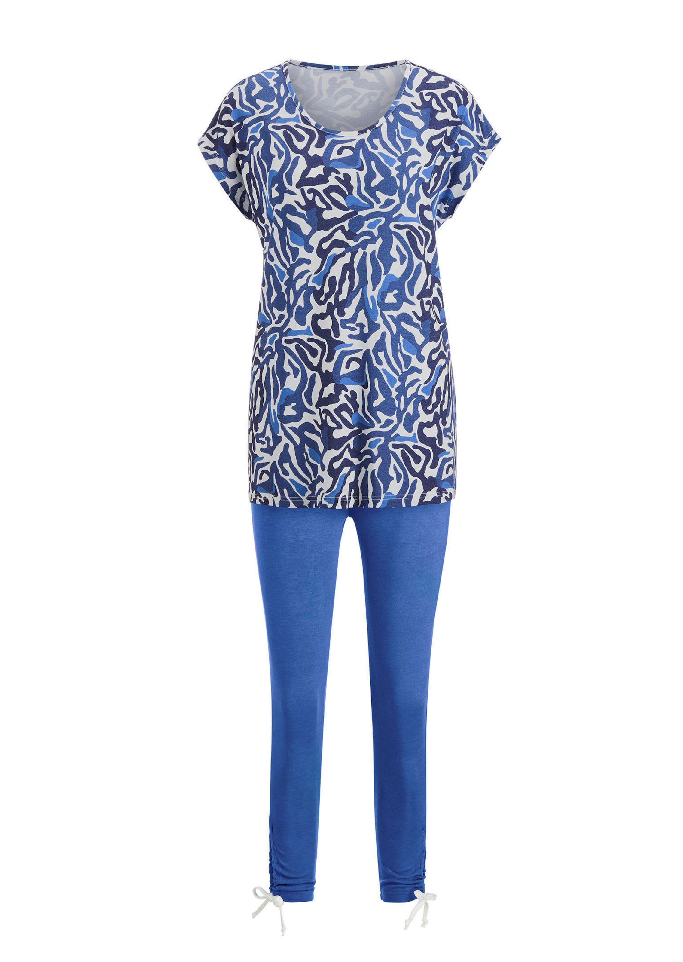 Ensemble de loisirs avec fronces sur les jambes