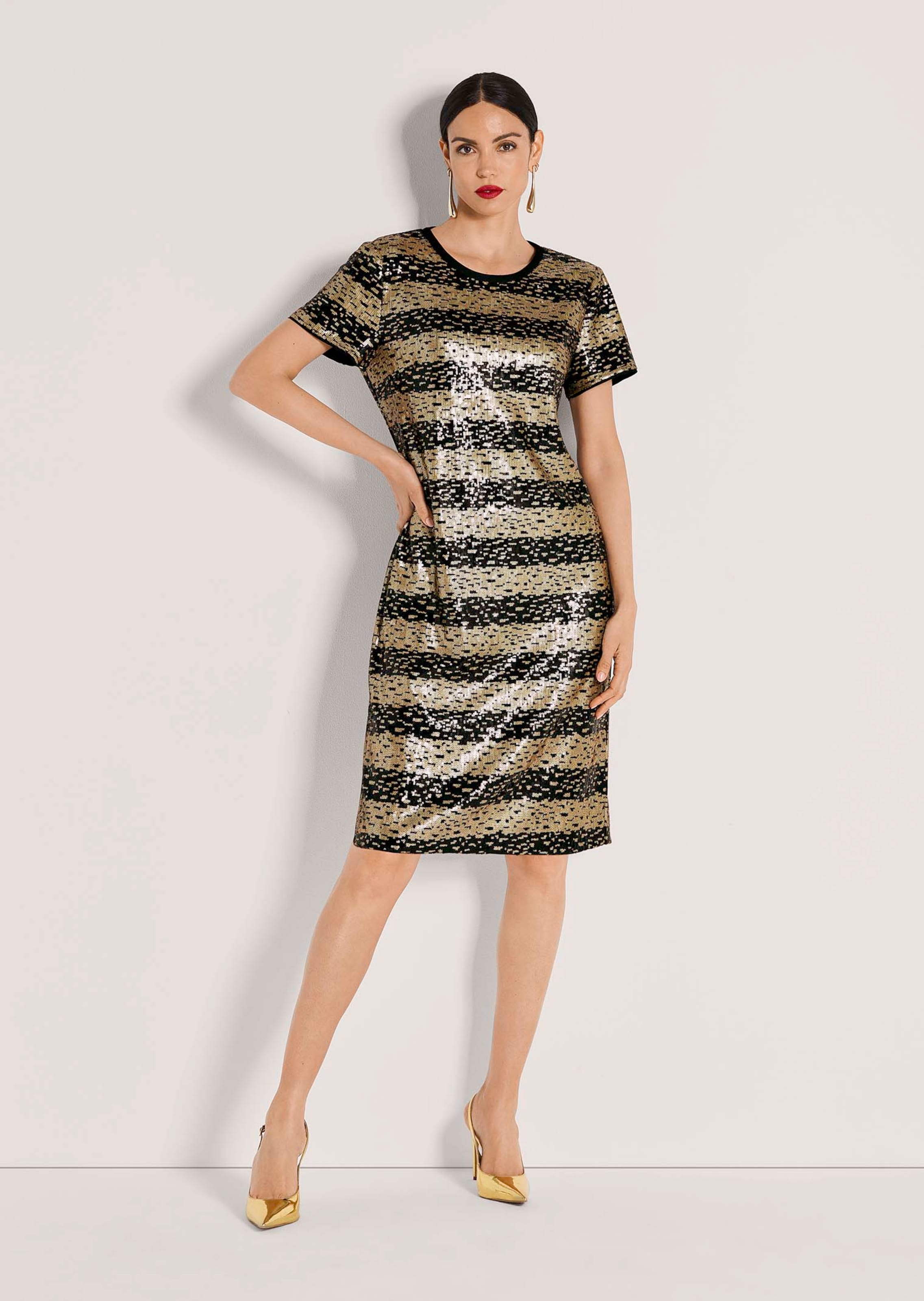 Paillettenkleid mit Streifen und kurzem Arm