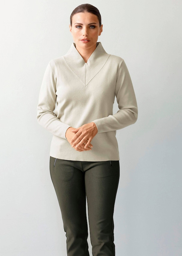 Pullover mit breitem V-Ausschnitt