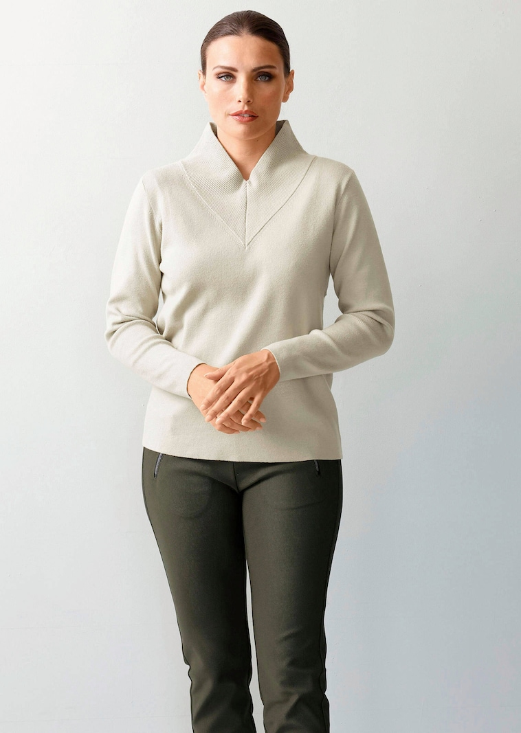 Pullover mit breitem V-Ausschnitt