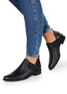 Stiefelette im klassischen Design thumbnail 8