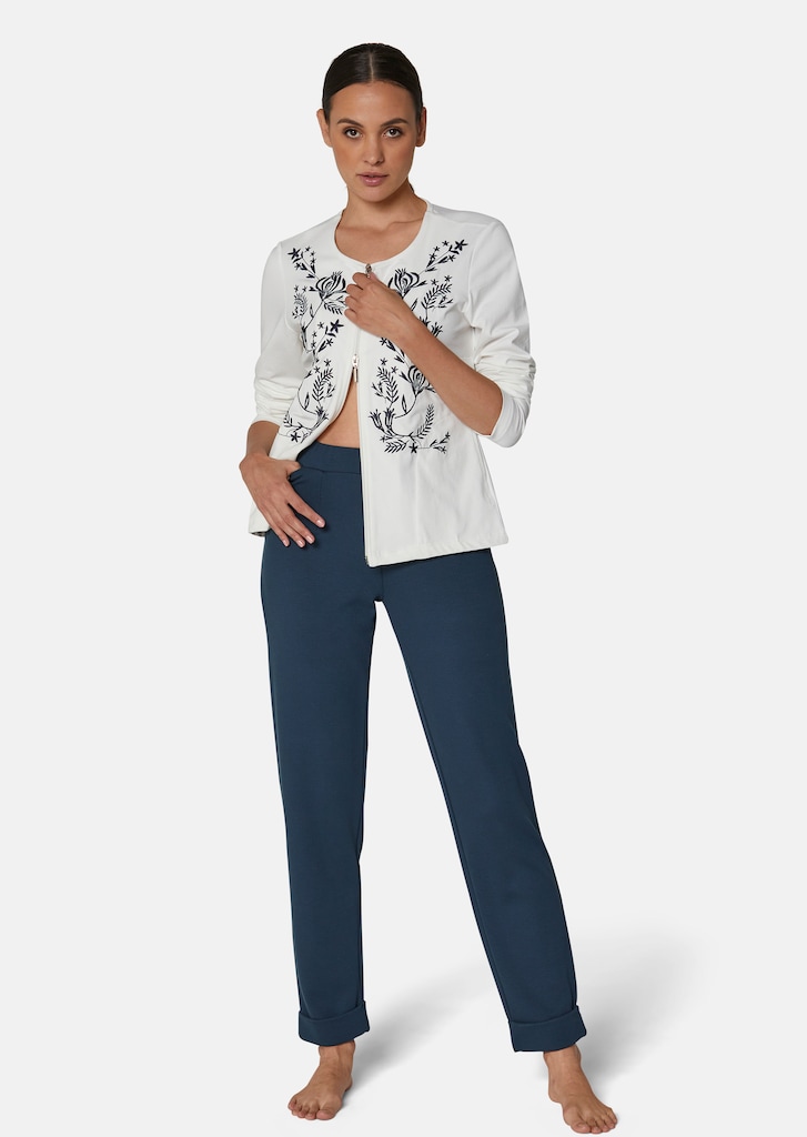Slim-fit trousers with an elegant texture 1