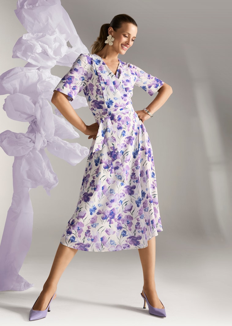 Wickelkleid in Midi-Länge mit Blumenprint