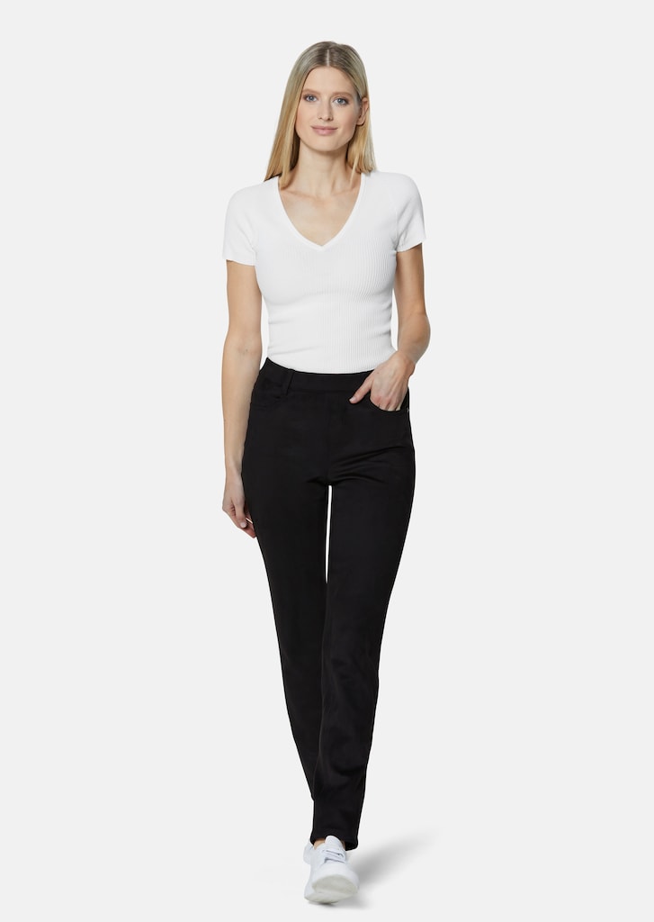 Slim-fit jeggings with pockets and studs 1