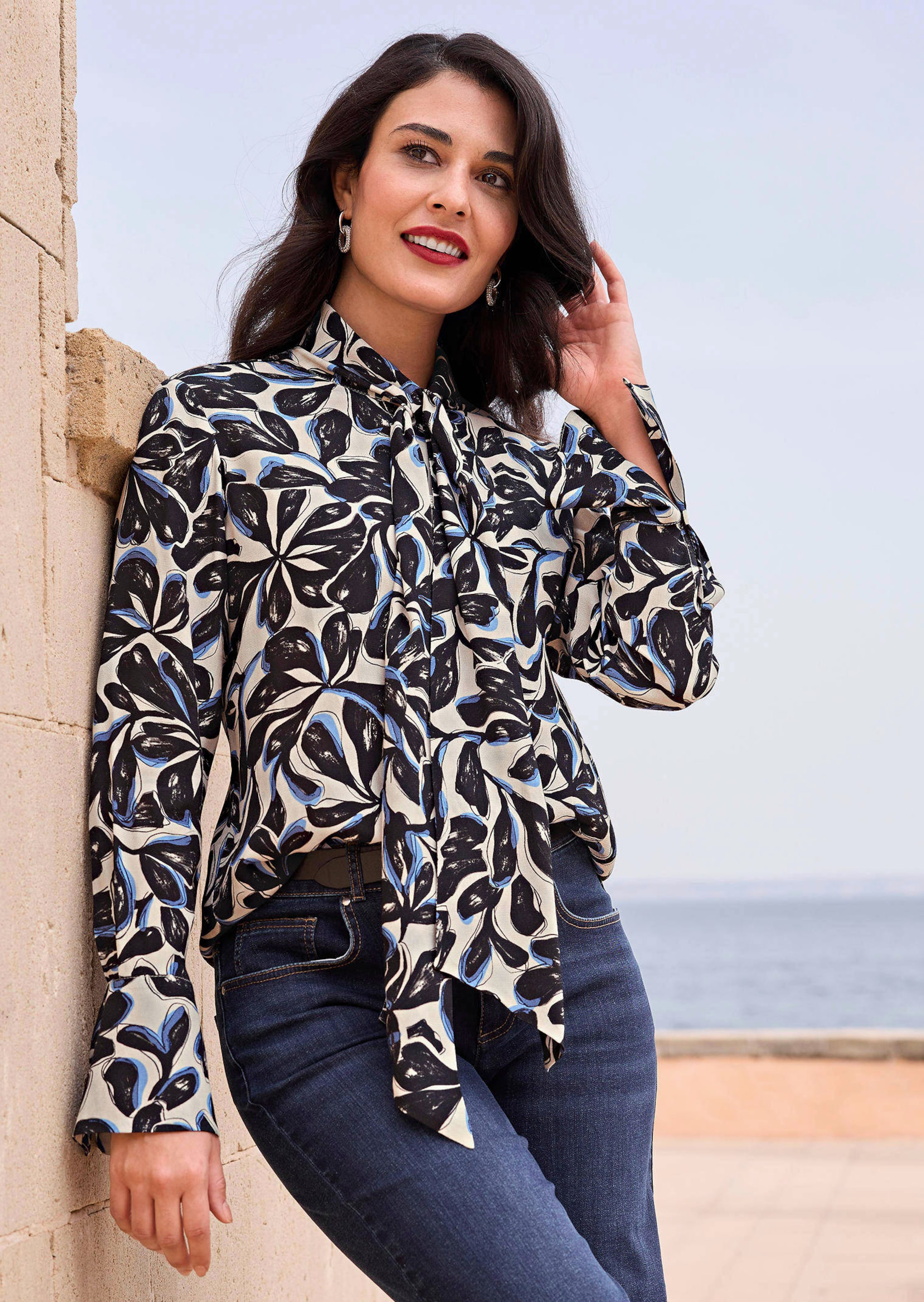 Bluse mit Ärmel-Volants