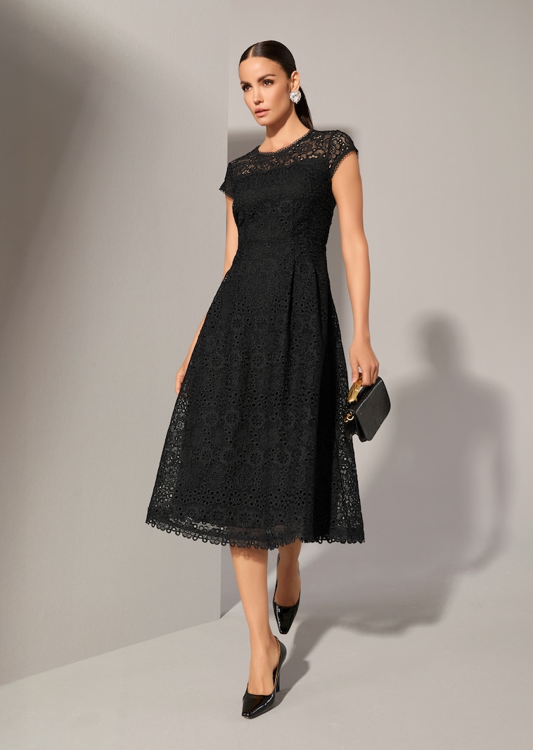 Ärmelloses Spitzenkleid