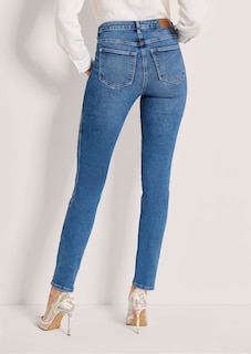 Jeans thumbnail 3