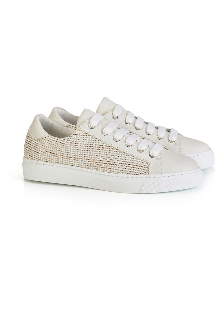 Lace-up sneakers made from natural raffia fabric