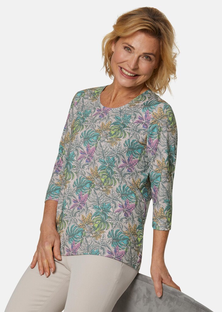 Betoverend mooi gedessineerd shirt 3