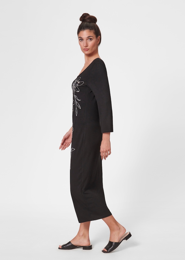 Midi dress with embroidery and sequins 3