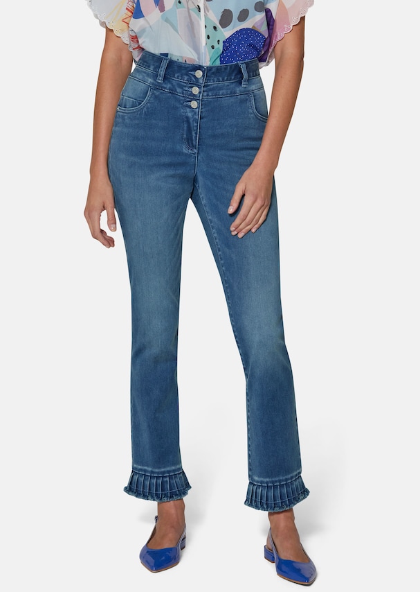 Jeans mit Plissee-Saum