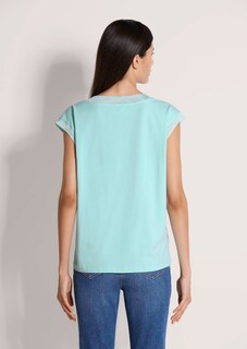 Shirt thumbnail 3