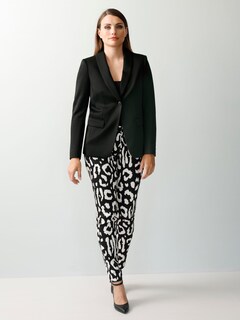 Blazer mit Schalkragen thumbnail 2