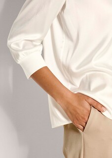 Blusenshirt aus Seidenstretch mit V-Ausschnitt thumbnail 5
