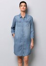 Hemdblusenkleid in Jeansoptik aus trageangenehmer Lyocellware thumbnail 5