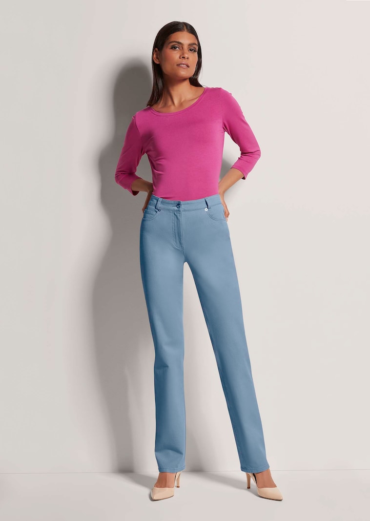 M-Jeans in gerader Form mit Logo-Stickerei