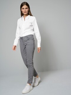 Jeans mit effektvoller Waschung thumbnail 6