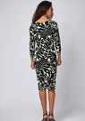 Kleid in schöner Wickeloptik und tiefem Ausschnitt thumbnail 3