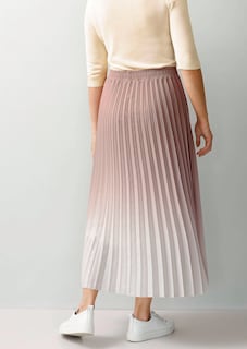 Pleated skirt thumbnail 3