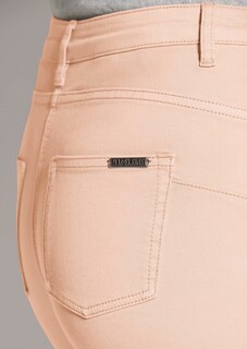 Jean avec franges fines au bas des jambes thumbnail 5