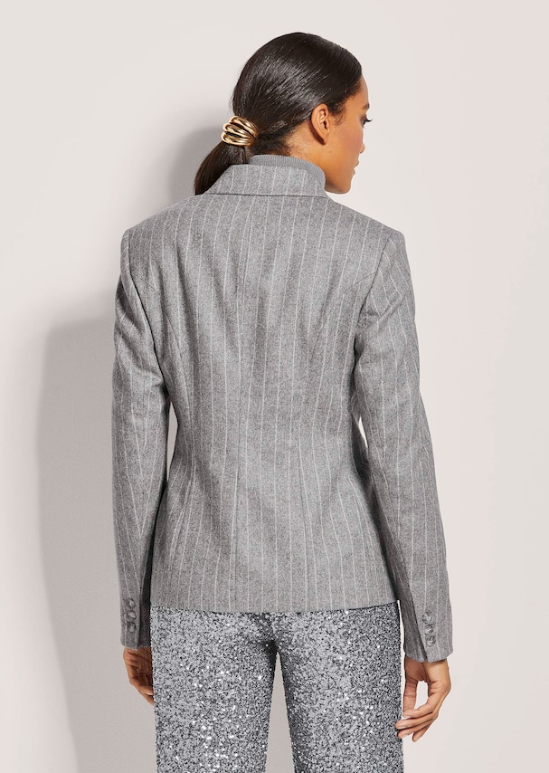 Trendstarker Nadelstreifen-Blazer 2