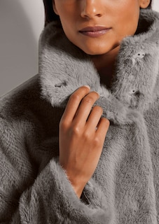 Short faux fur jacket thumbnail 5