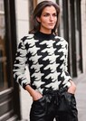 Houndstooth jumper in jacquard knit thumbnail 7