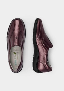 Élégants mocassins en cuir souple thumbnail 2