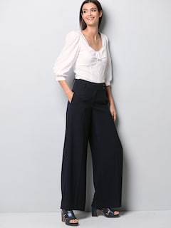 Bluse mit Riegel im Vorderteil thumbnail 7