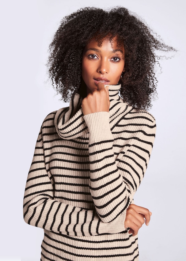 Striped jumper with capouchon collar