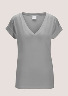 Casual shirt with V-neck thumbnail 6