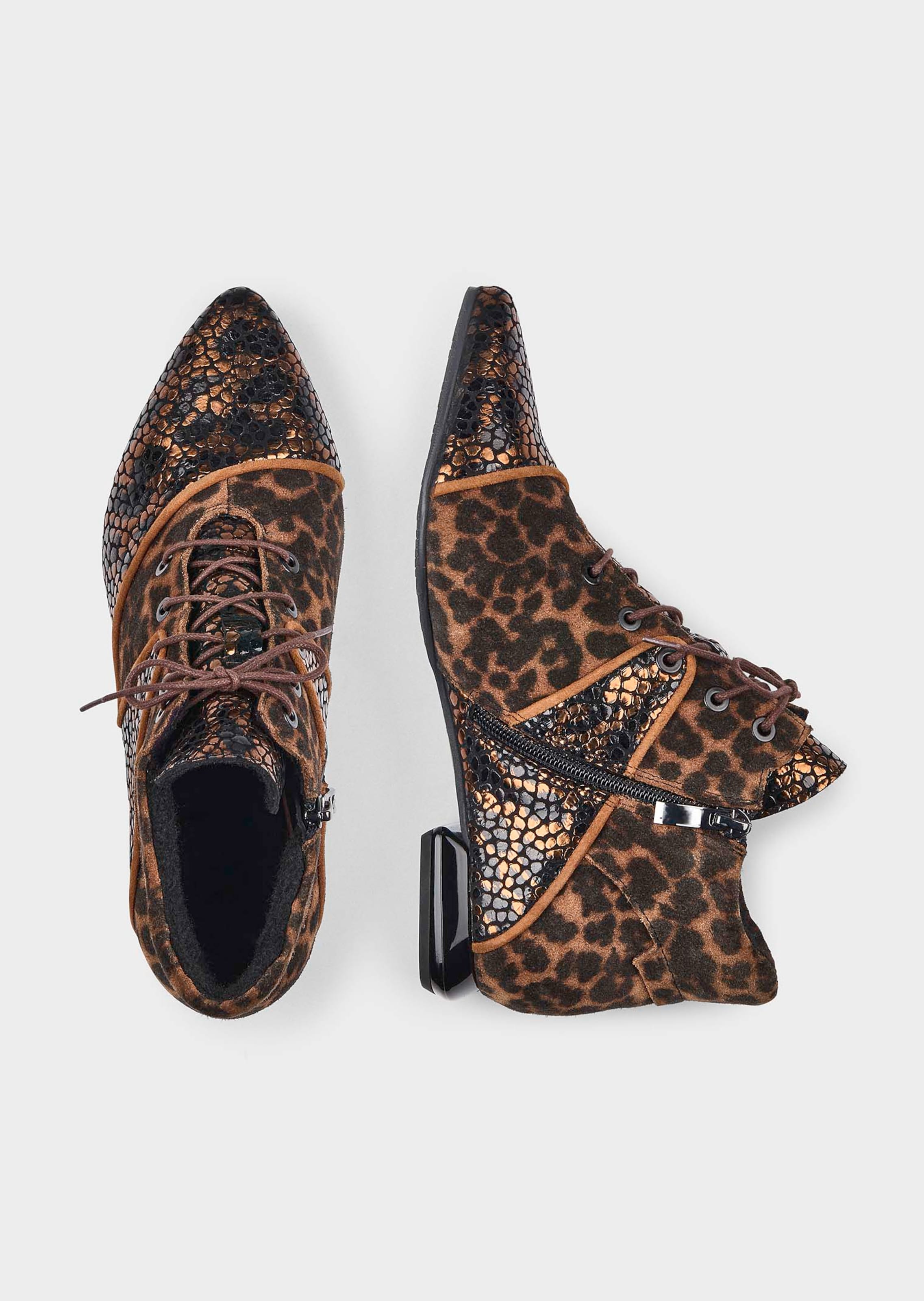 Stiefelette mit Animalprint und Metallic-Effekt
