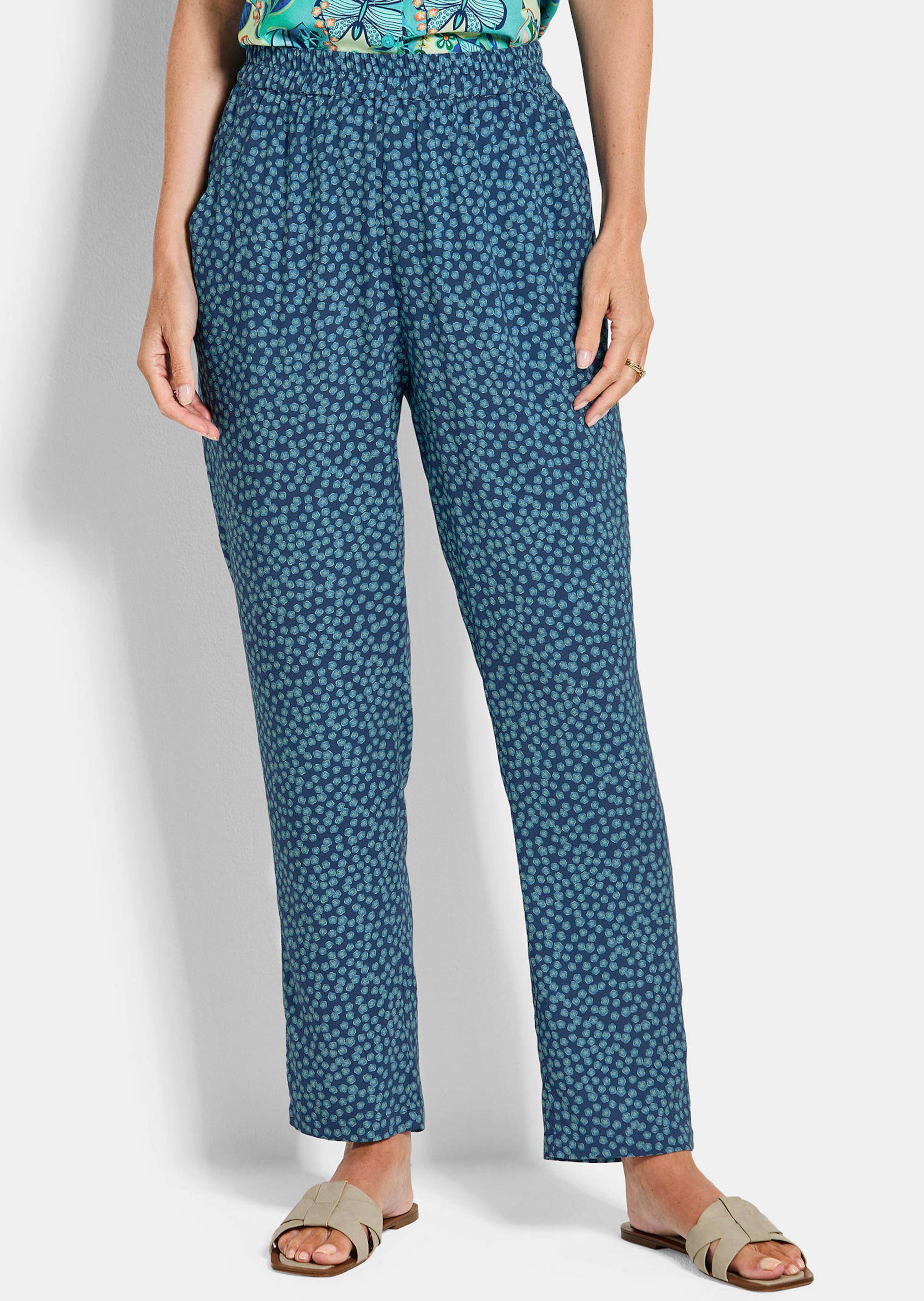 Broek SARA met millefleursprint