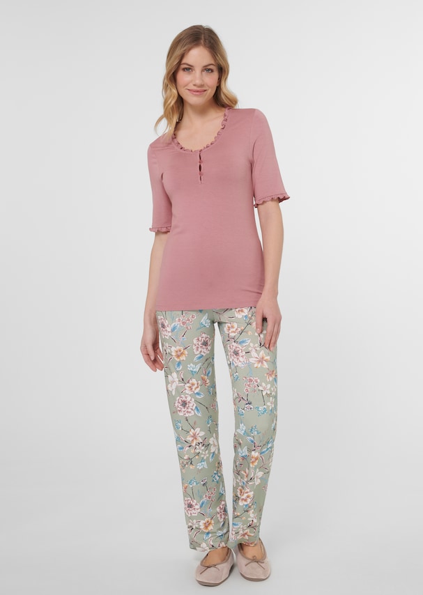 Pyjama mit Rüschen und Blütenprint