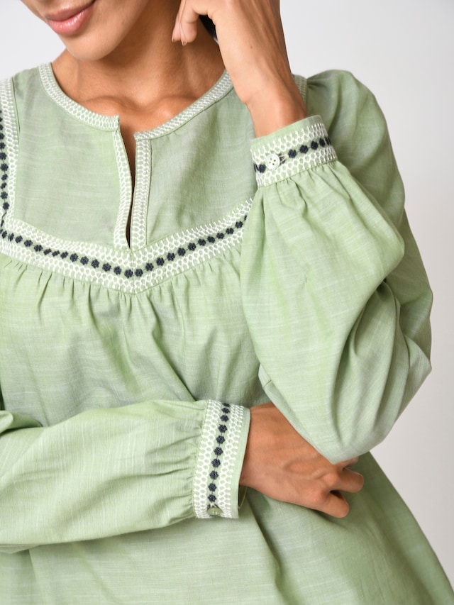 Tunika mit Stickerei 6