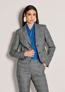 Blazer thumbnail 1