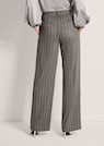 Weite Bundfaltenhose mit Nadelstreifen thumbnail 3
