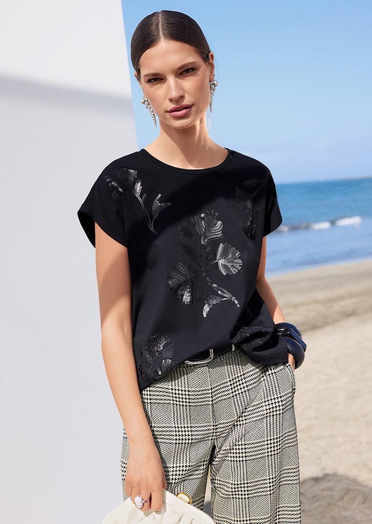 T-shirt avec motif floral à paillettes