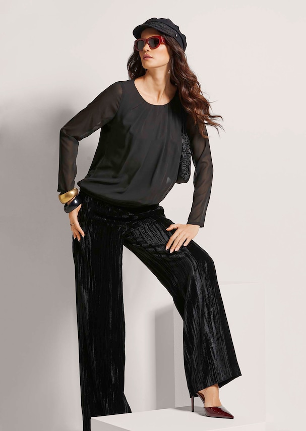 Rundhals-Bluse mit transparenten Ärmeln 3