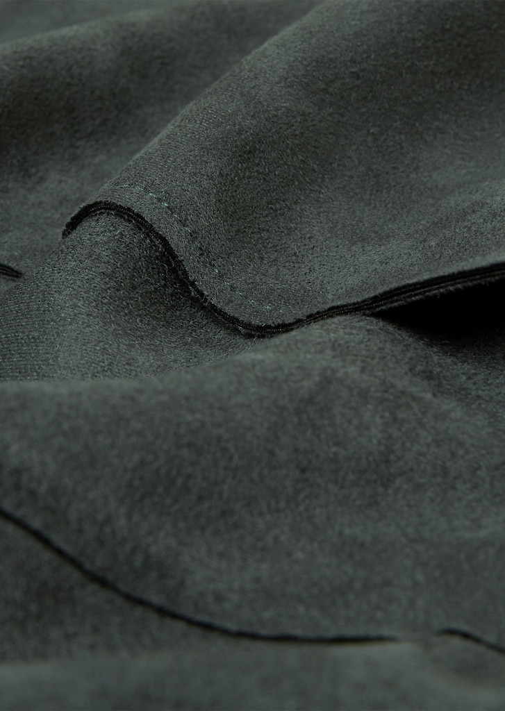 Bequeme Shirtjacke in kombinationsstarker Velourslederoptik