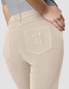 M-Jeans in gerader Form mit Logo-Stickerei thumbnail 5