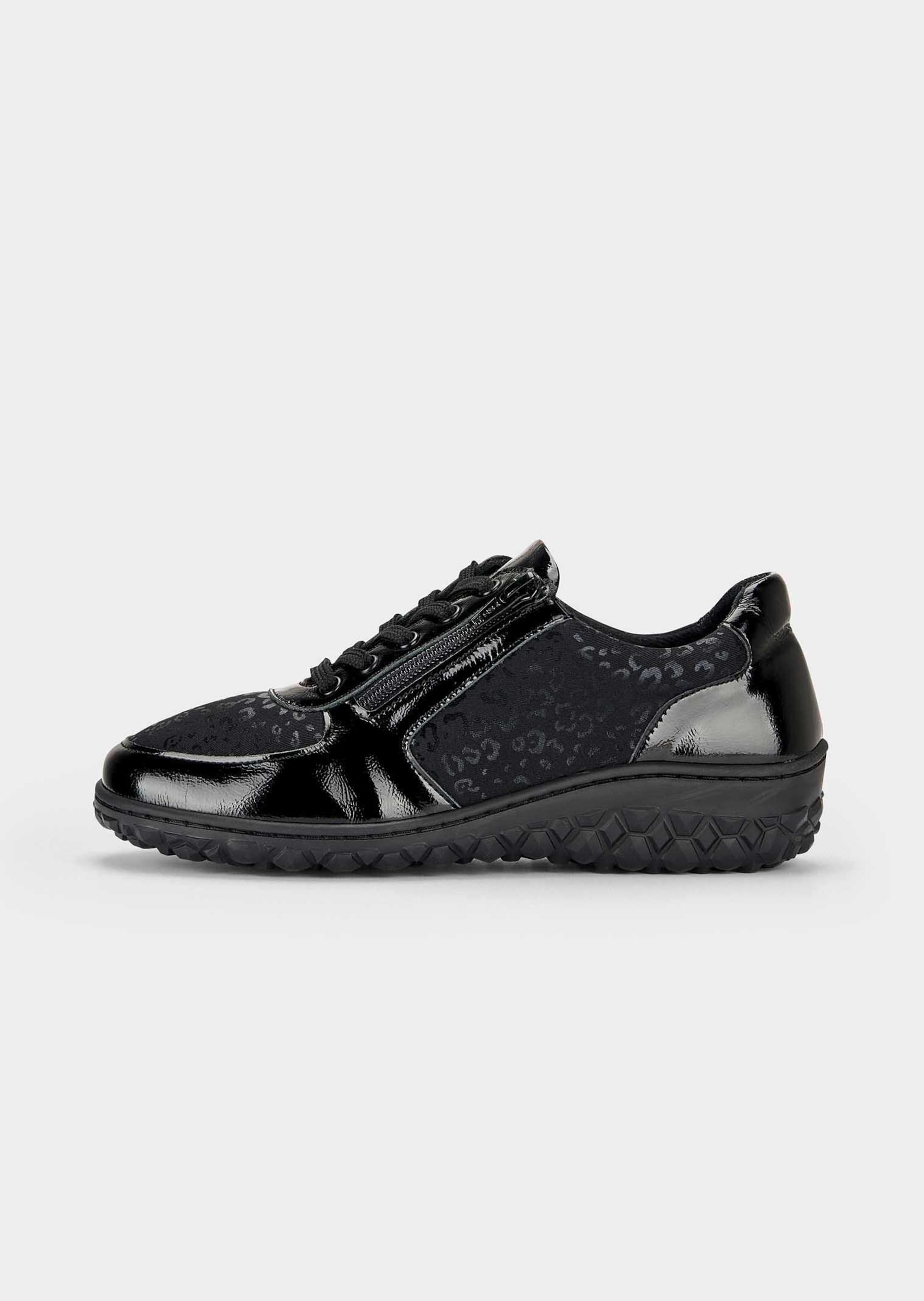 Sneaker mit Leo- und Lack-Akzenten