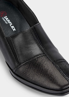 Pumps met decoratieve stiksels thumbnail 3