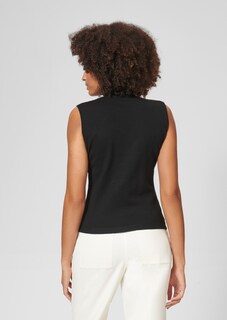Sleeveless turtleneck jumper thumbnail 3