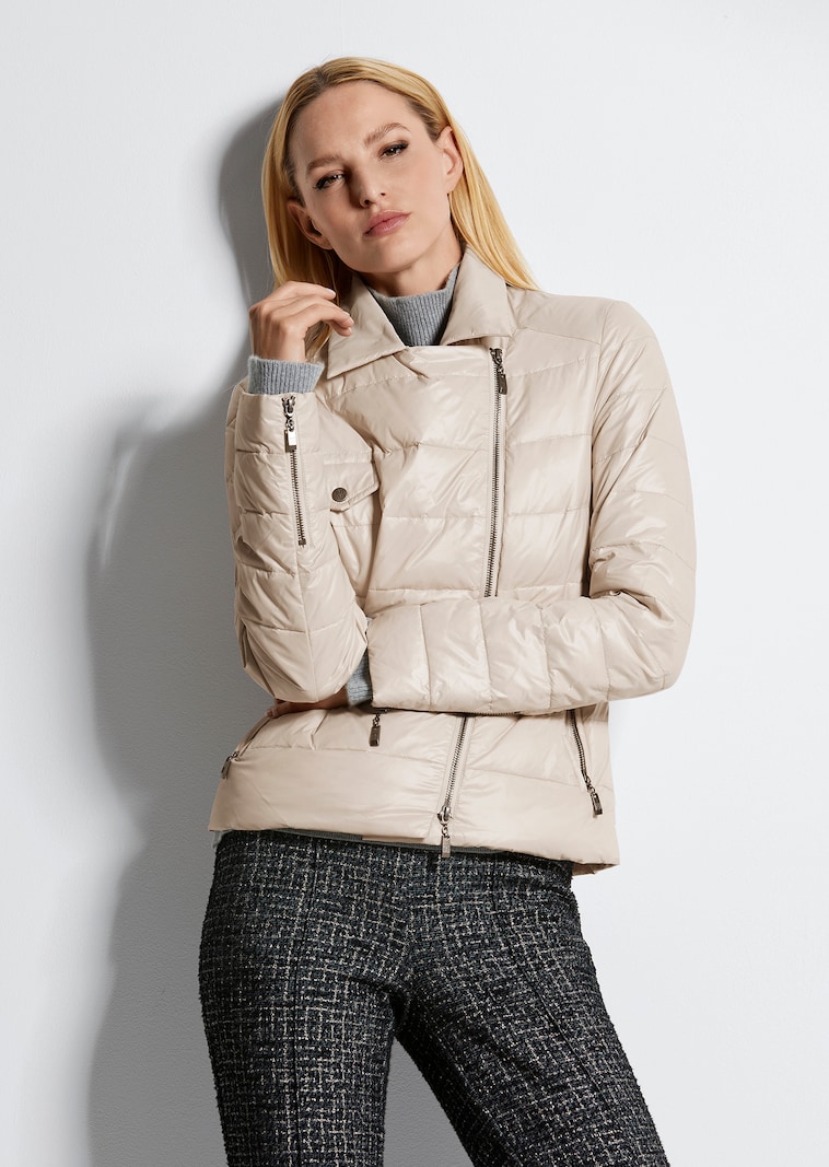 Steppjacke mit Reißverschluss