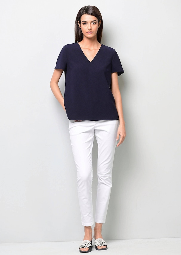 Bluse mit V-Ausschnitt 1